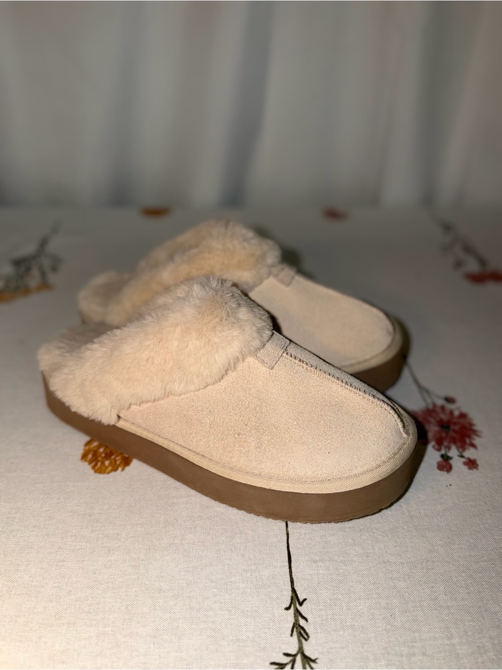 Cozy Plush Slip-On Mules in Light Beige